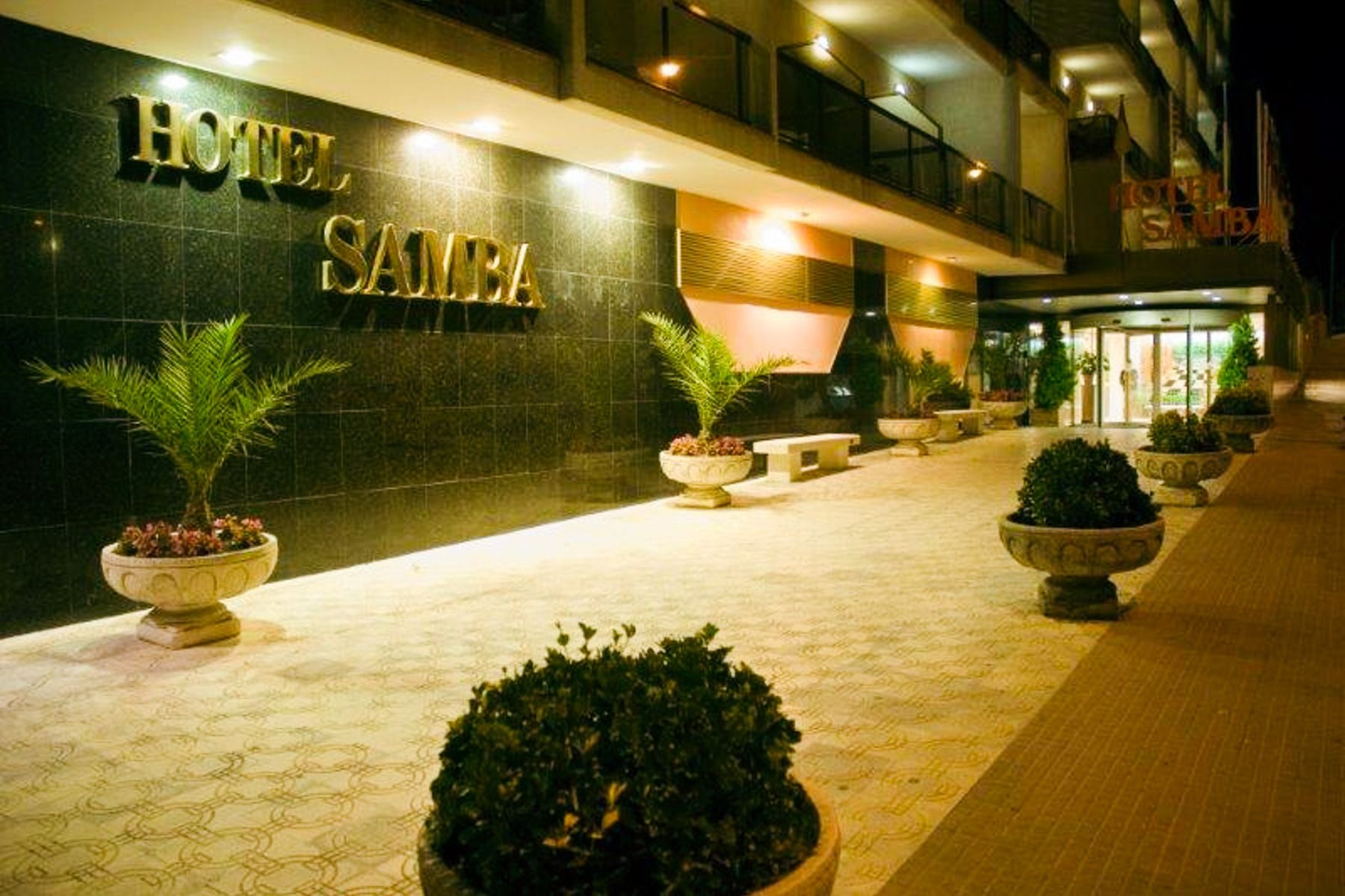 Hotel Samba***