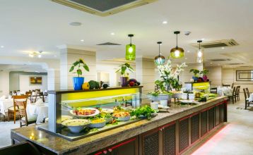 Aquamare Beach Hotel & Spa****