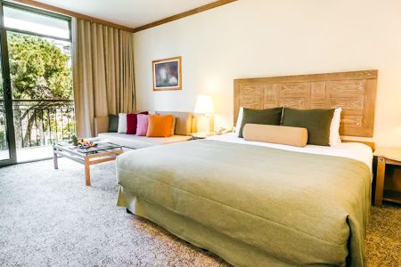 https://www.athleticstours.com/at/media/catalog/product/cache/da432fc9ee79dfca32e073c2235ab4d7/g/l/gloria_verde_resort_athleticstours_8_.jpg