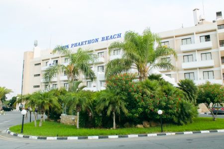 https://www.athleticstours.com/at/media/catalog/product/cache/da432fc9ee79dfca32e073c2235ab4d7/p/h/phaethon_beach_athleticstours.jpg