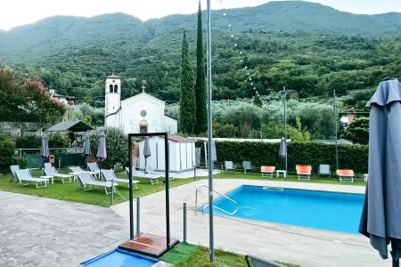 https://www.athleticstours.com/ch/media/catalog/product/cache/da432fc9ee79dfca32e073c2235ab4d7/h/o/hotel_everest_athleticstours_2_.jpg