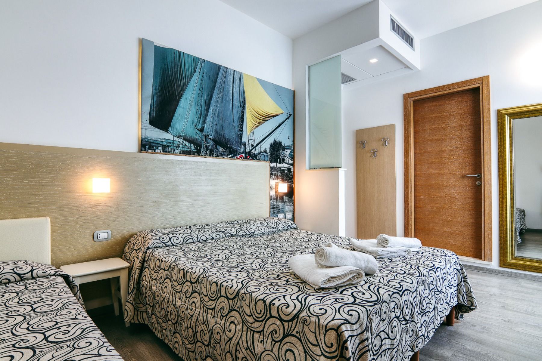 Hotel RIZ***S