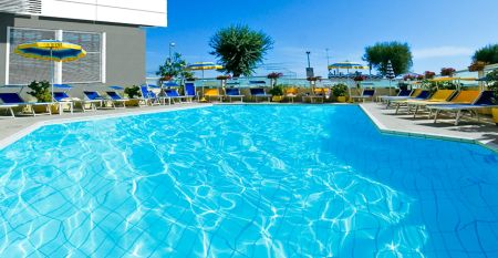 Club Hotel***S