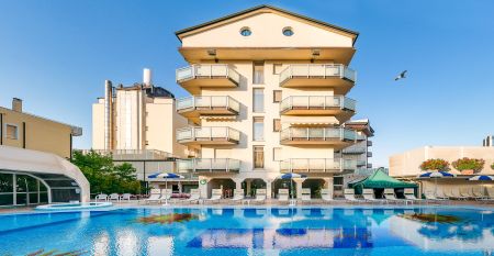 Hotel Universal****