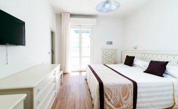 Hotel Diplomatic***